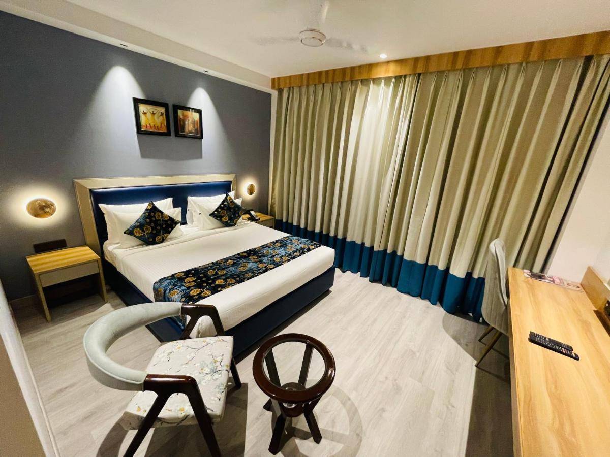 Hotel Malbork Inn @ Janakpuri Δελχί Εξωτερικό φωτογραφία